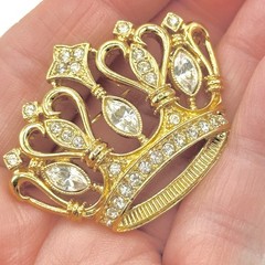 Vtg Kenneth J Lane Avon GoldTone Brooch Pin Adorned W/Clear RS Openwork Crown I