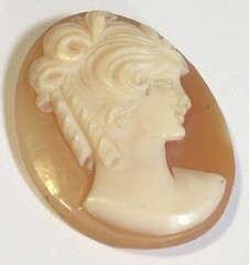 Vintage Shell Cameo 18mm X 23mm