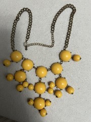 Vintage Lot Of 3 Colorful acrylic resin Lucite Necklace Red 22”Blue 28”yellow18”