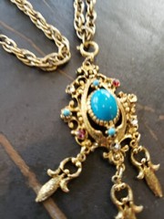 Vintage Celebrity turquoise Blue Pendant Gold rope Twist Chain 30″ Costume Jewel