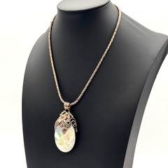 MERAV 925 Sterling Silver Vintage Real MOP Feather Flower Oxidized Pendant