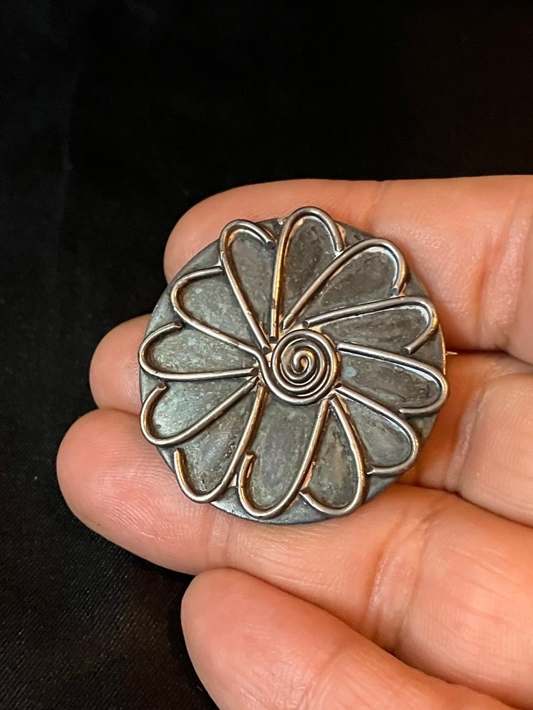 Vintage Silver Flower Power Brooch Artisan Studio Jewelry Tested 11g