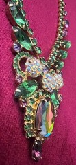 VTG JULIANA STUNNING BIB NECKLACE W/ MATCHING EARRINGS SET GREEN & AMETHYST