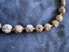 Vintage Hand Carved Rose Bead Necklace Cream Color Bovine Bone Screw Closure