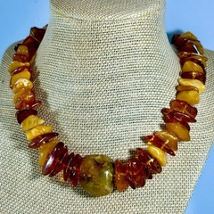 Natural Baltic Amber Necklace 19” Butterscotch Nuggets Large Center Amber Bead