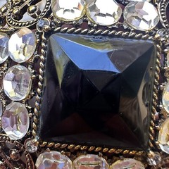 VTG Brooch Pin 2 Inch Black Glass Cab Clear Rhinestones Gold Tone Filigree NWT