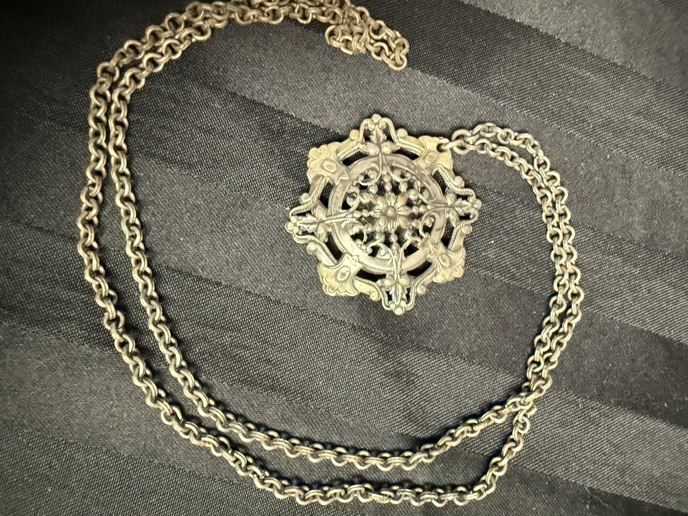 Vintage 24″ Two-Sided Antiqued Gothic Filigree Medallion Statement Necklace