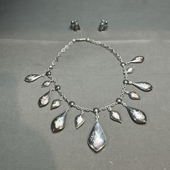 Siam sterling silver Niello bib necklace & Earings 1930’s – 50’s teardrop charms