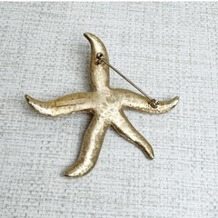 Vintage 60s Pastelli Gold Tone Starfish Star Brooch Pin Textured Signed