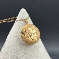 Vintage Locket Necklace Floral Senior Award 12KT Gold Filled Chain Marathon 18″