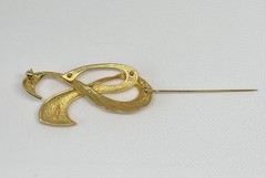 Vintage Signed Tona Ribbon Brooch Brushed and Textured Gold Tone Swirl Design