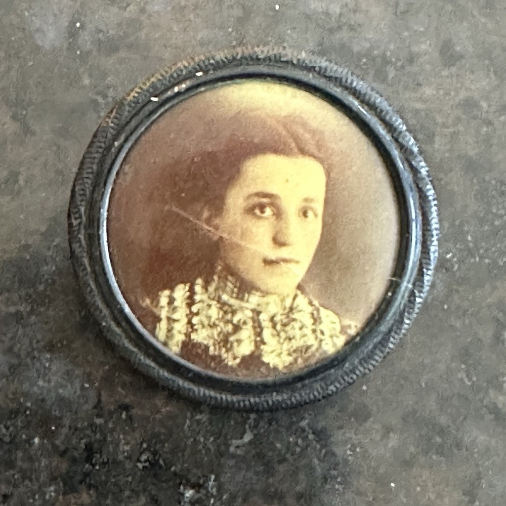 Antique Victorian Round Mourning Brooch C-Clasp Young Woman Memorial Photo 1.5”