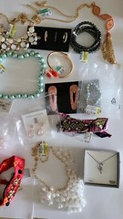 17 Pieces JEWELRY LOT $3.82 A Piece Retails over $350 INC, Charter Club LOT #1