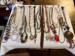 20 piece necklace lot some vintage