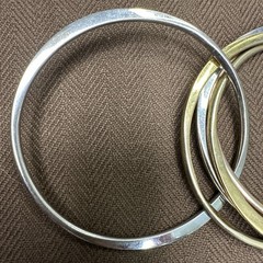 Vintage 1960s Gold ,Silver, Rose Gold Tone 5 Bangle Interlocking Bracelet J104
