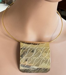 D’Anna Brutalist Statement Pendant Joan Rivers Torque Choker Necklace Gold Tone