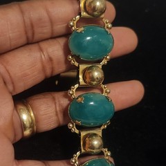 Vintage Gold Tone Green Oval Cabochon Link Statement Bracelet Retro 6 inch