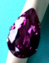 VTG 14K YELLOW GOLD ALEXANDRITE HANDMADE 7/8″x 3/8:”x 3/8′ TEAR DROP 4PRONG LRGE