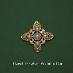 Baroque French Retro Pearl Exquisite Brooch Pin Summer Skirt Party Accessories