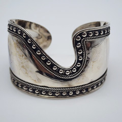 DELL Bead Modernist Abstract – Sterling Silver 925 Wide Cuff Bangle – 6.8″