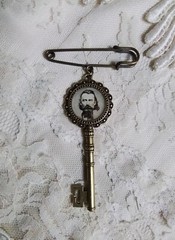 Jo Shelby Cameo Brooch, Victorian Brooch Pin, General Joseph O. Shelby, CSA!