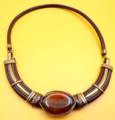 Antique Gold Tone Leather & Oval Brown Stone Choker Necklace Vintage
