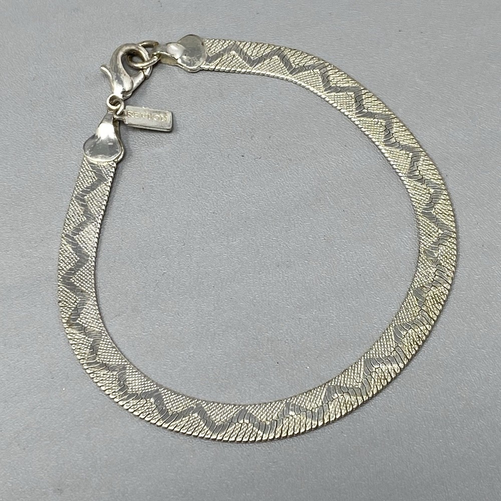 Revlon VTG Herringbone Bracelet Silver Tone Reversable Geometric Design 7.25″