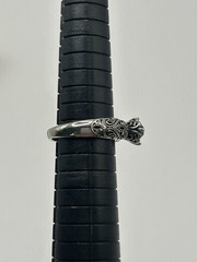 Vintage Gothic Black Stone Ring Size 7 Silver Tone Scroll Filigree Victorian