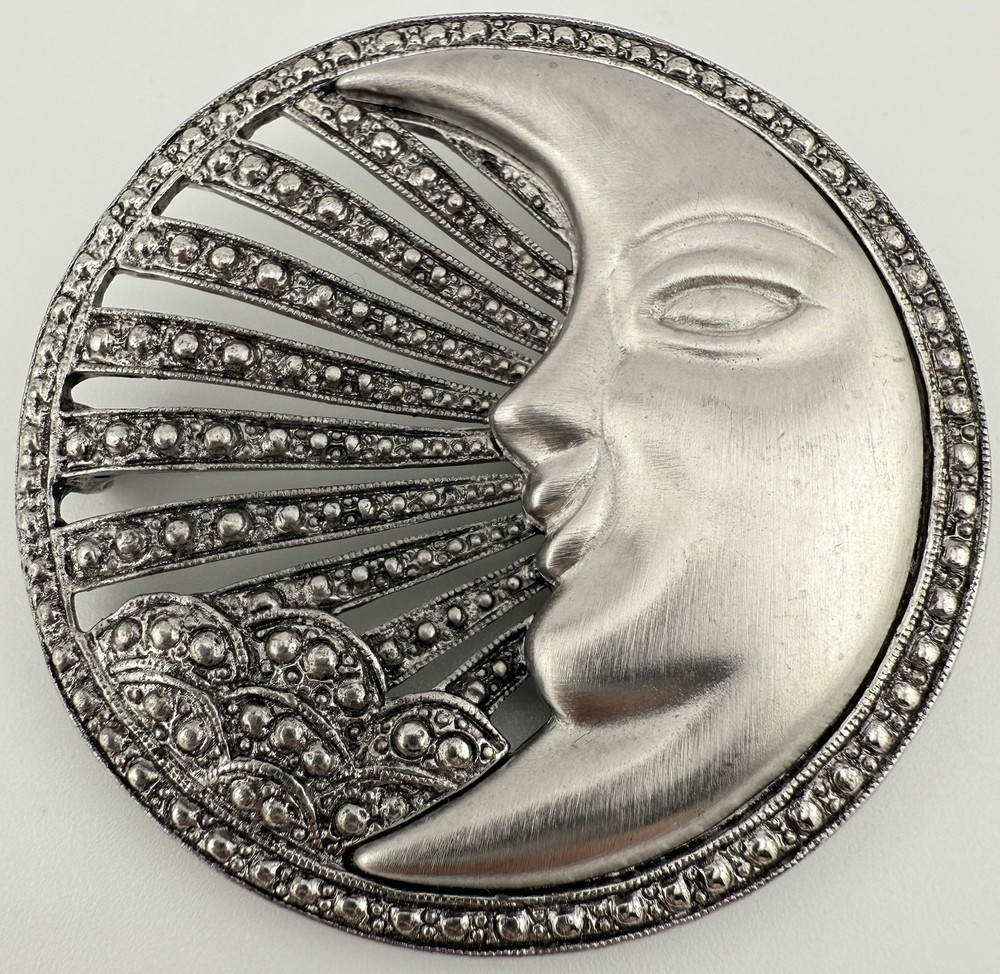 TONA PEWTER HALF MOON FACE BROOCH PIN K804A