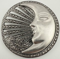 TONA PEWTER HALF MOON FACE BROOCH PIN K804A