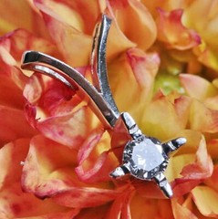 14k white gold pendant 0.20ct FVVS natural diamond solitaire charm handmade 0.7g