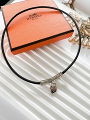 Rare Hermes Anne de La Fantasy 2004 Heart Padlock Choker Necklace Vintage Black