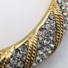 Ciner Signed Gold Tone Pave Rhinestone Crystal Hinge Clamp Bracelet 7.25in