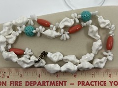 MIRIAM HASKELL WHITE TURQUOISE PEACH CORAL CHUNKY NUGGETS MOLDED PLASTIC RARE