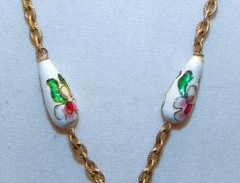 Vintage Jennifer Lopez Cloisonne Enamel Flower Bead Gold Tone Chain Necklace JLO