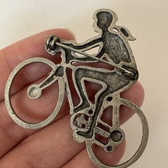 JJ Jonette Brooch Woman Riding Bike Marathon Pin
