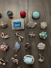 Lot of 39 Vintage Single Earrings Beaded-Rhinestone-Turquoise-Faux Pearl-Etc.