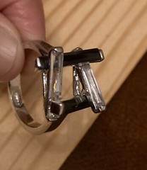 Vintage Estate Marked 18K GE Clear & Black Glass Bar Ring Deco Modernist Sz 9.75