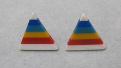 Vtg White Blue Green Yellow Red Striped Lucite TRIANGLE Stud Earrings 3/4″