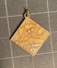 NICE! VTG MERCURY OUTBOARDS DEALER CONGRESS 1989 SAN DIEGO CHARM GOLD FILLED GF