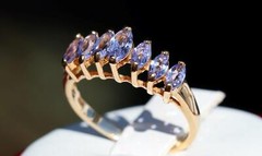 10k yellow gold ring 1.00ct tanzanite pyramid size 7 vintage handmade 2.3g N2872