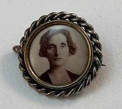 Antique Silver Tone Round Photo Picture Brooch Pin 1″ Mixed Metals