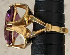 Vintage 18 KT HGE Gold Plated Amethyst Crystal Cocktail Statement Ring Size 5.5