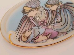 Lot of Two P Buckley Moss Anna Perenna Signed Numbered Oval Pins 1989 & 1990