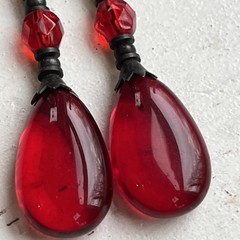 Vintage Red Glass Teardrop Cabochon & Faceted Dangle Drop Pierced Earrings