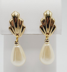 Art Deco Style Faux Pearl Teardrop Gold Tone Scallop Fan Classy Mermaid Earrings
