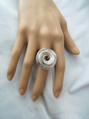 Vintage Silvertone Spiral Flower CZ Accent Costume Ring Size 5.50