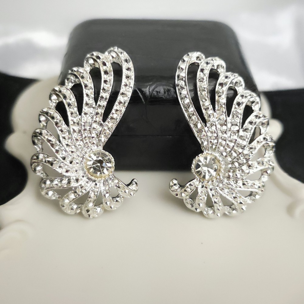 Vtg Rhinestone Leaf Wing Clip Earrings Climber Sara Coventry 60s Glam Silvertone