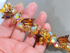 JULIANA D&E 5 LINK BRACELET RARE ARROW SHAPE RHINESTONE POURED GLASS DANGLES