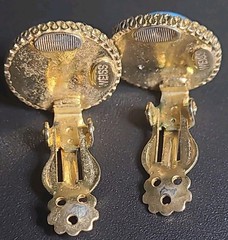 Vintage Weiss Faux Turquoise Cabochon Clip On Earrings 1960s Gold Tone